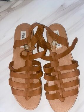 Steve Madden Tan Multi-Strap Gladiator Sandals